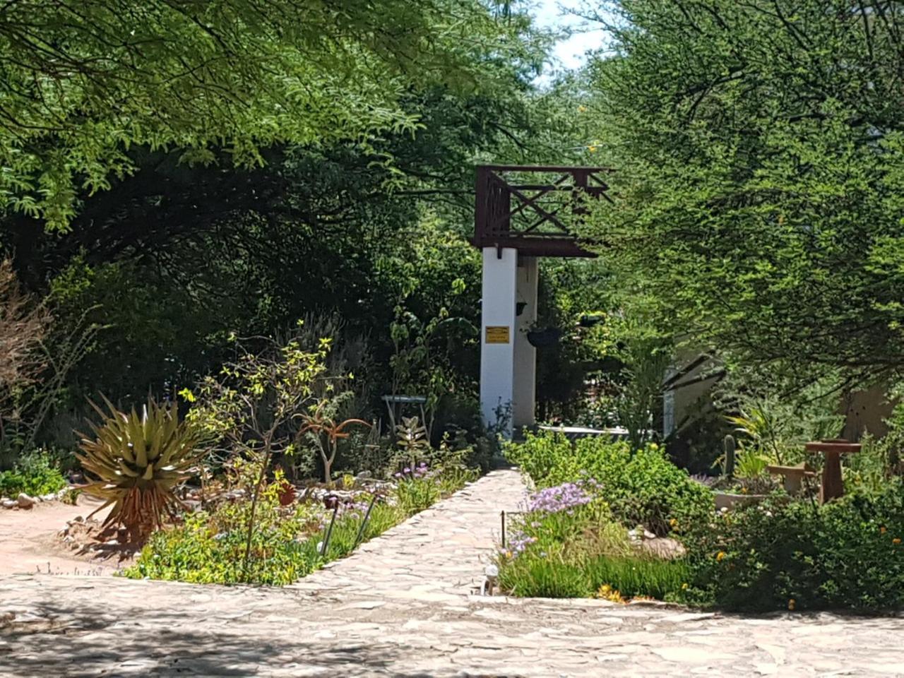 Steytlerville Villa Guest House Exterior photo
